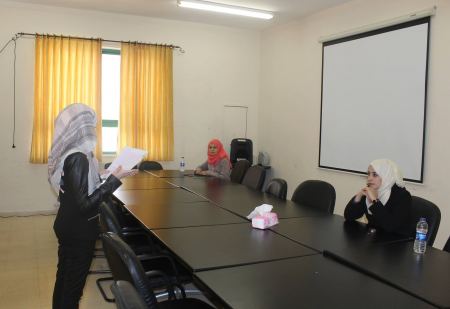 الجامعة العربية الامريكية تعقد امتحان التوفل 